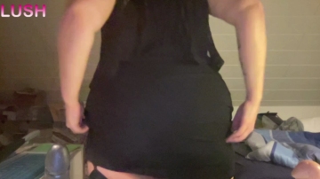 HornyMilfLeah  19-11-2021